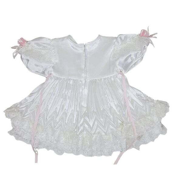 Vintage Kids Fashion Dress 18M White Poly Satin Lace Pink Rosettes Pleated Fancy - Picture 2 of 9
